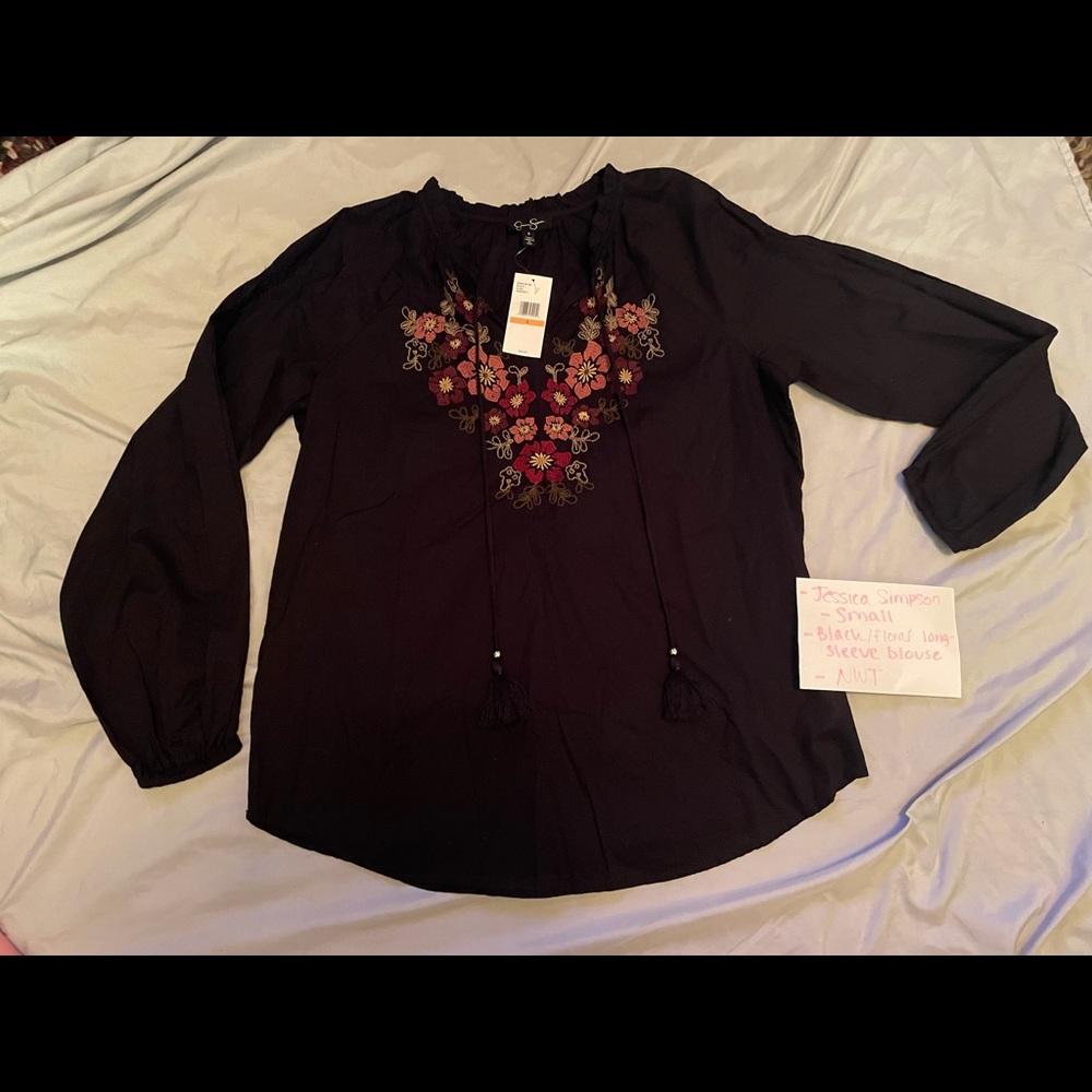 NEW Jessica Simpson Women’s Alina Embroidered Front Peasant Top (Black)